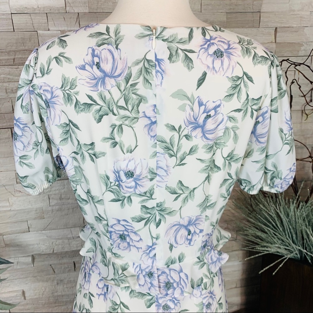 Gal Meets Glam NWT Cassidy Floral Maxi Dress $198 - Picture 6 of 13